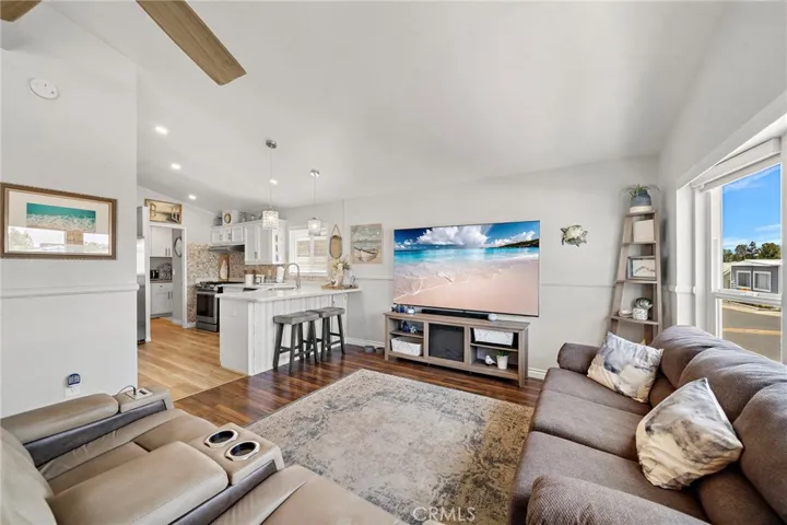 23301 Ridge Route Dr. 160, Laguna Hills, California 92653