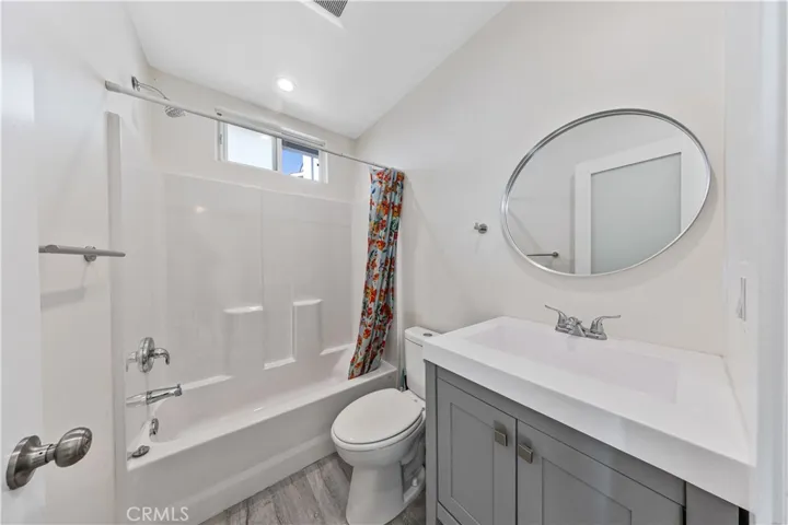 9971 Ilex Avenue, Pacoima, California 91331