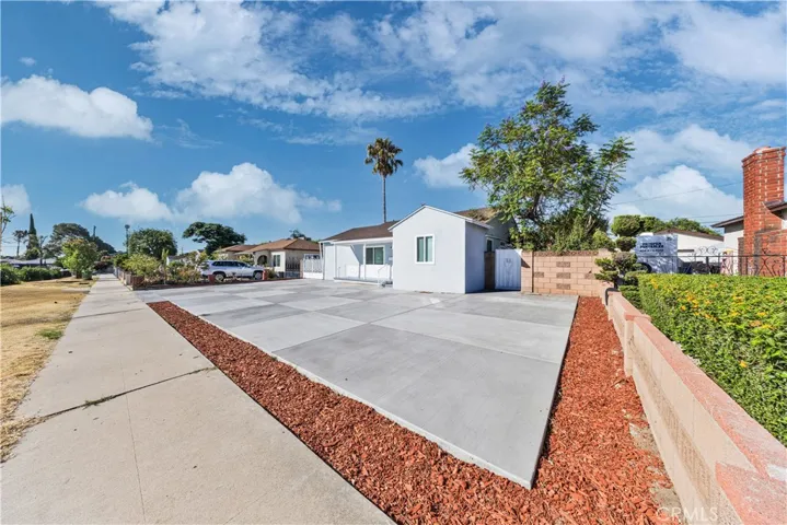 9971 Ilex Avenue, Pacoima, California 91331