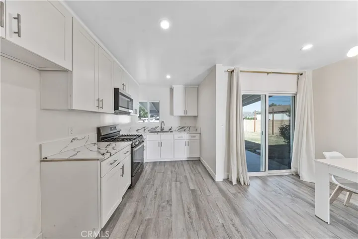 9971 Ilex Avenue, Pacoima, California 91331