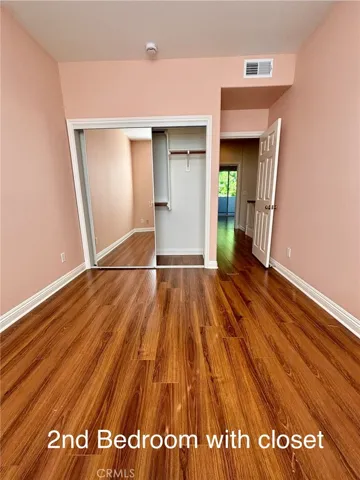 4110 W Kling, Burbank, California 91505