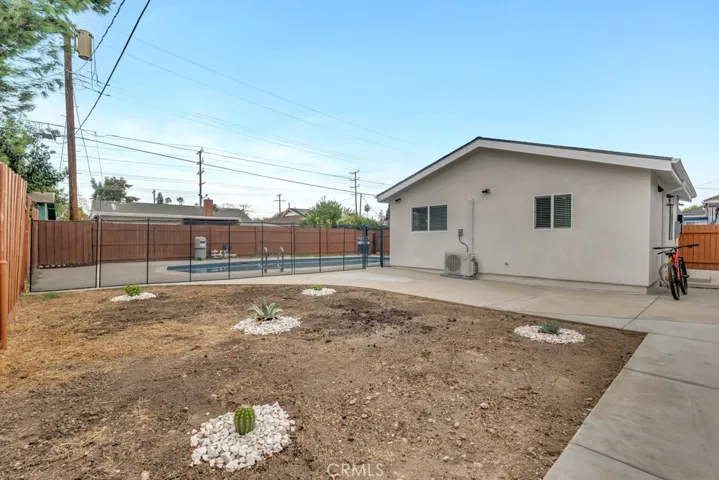 6852 Claire Avenue, Reseda, California 91335