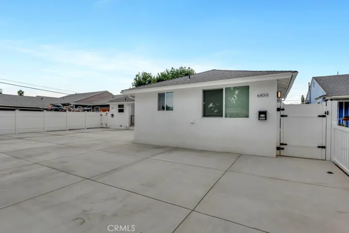 6852 Claire Avenue, Reseda, California 91335