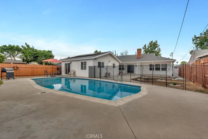 6852 Claire Avenue, Reseda, California 91335
