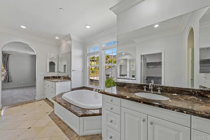 440 Evening View Drive, Chula Vista, California 91914