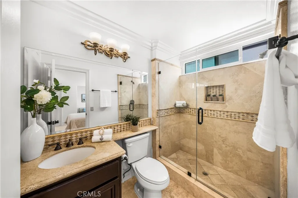Main floor private bathroom