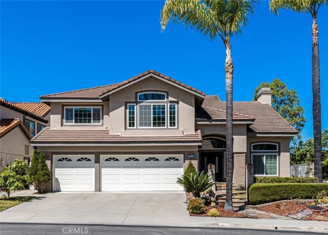3642sqft home with 3 car garage
