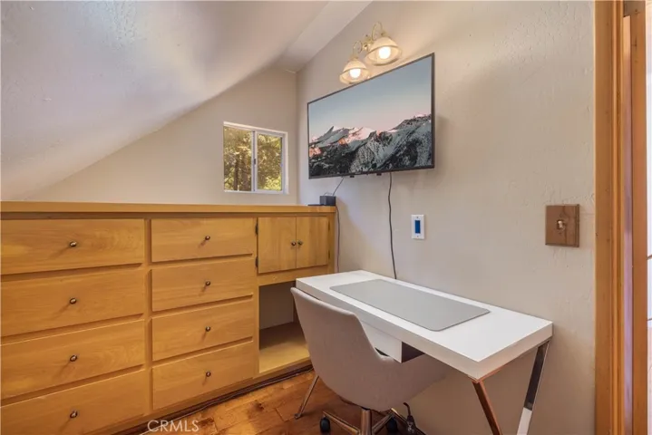 Upstairs Bonus Room