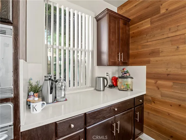 2686 Robinwood, Clovis, California 93611