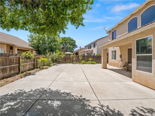 2686 Robinwood, Clovis, California 93611