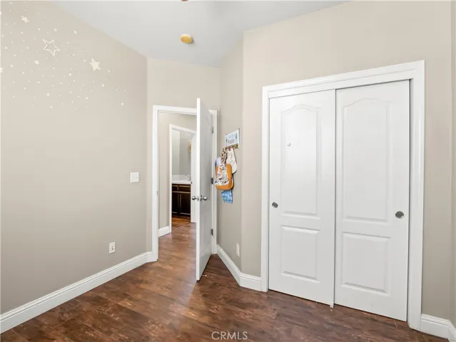 2686 Robinwood, Clovis, California 93611