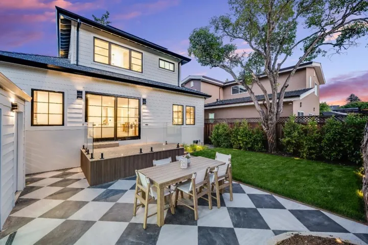 1548 Cypress Avenue, Burlingame, California 94010