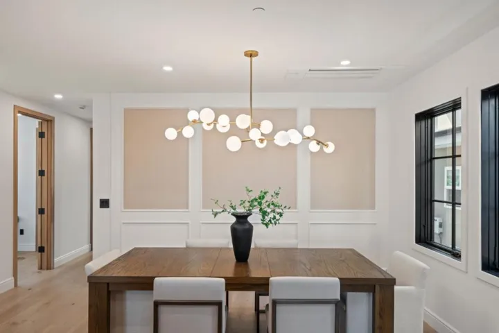 1548 Cypress Avenue, Burlingame, California 94010