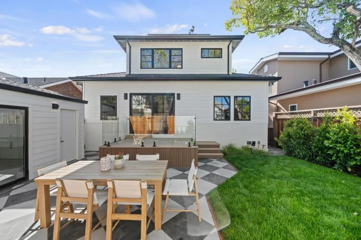1548 Cypress Avenue, Burlingame, California 94010