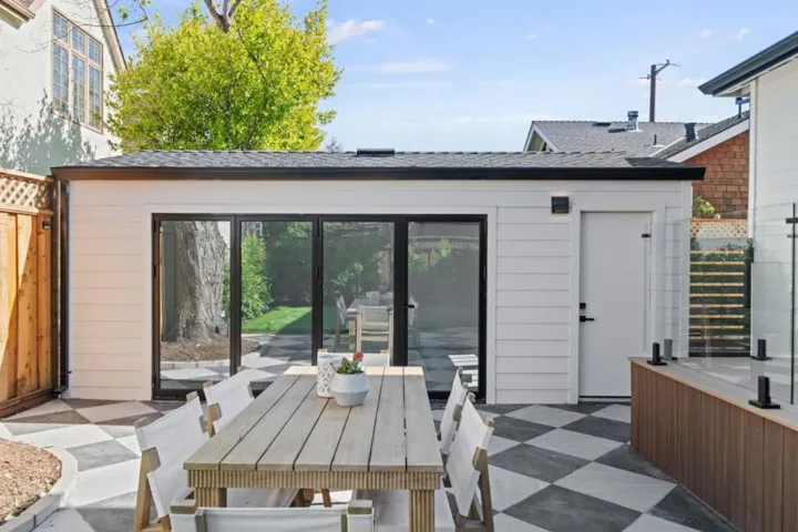 1548 Cypress Avenue, Burlingame, California 94010