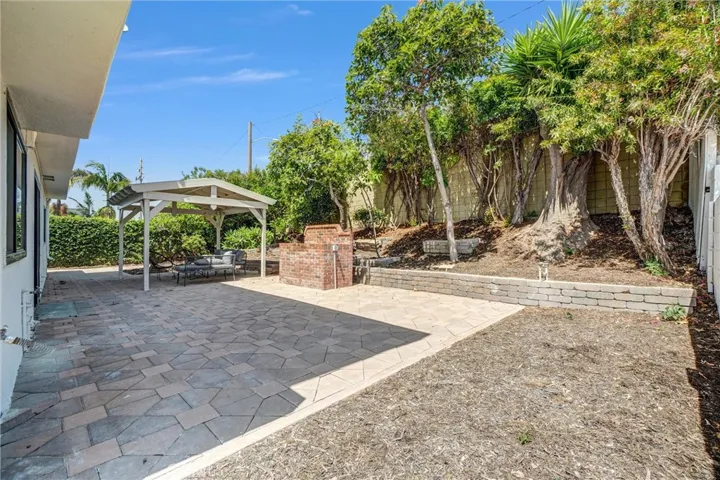 24224 Spicewood Lane, Harbor City, California 90710