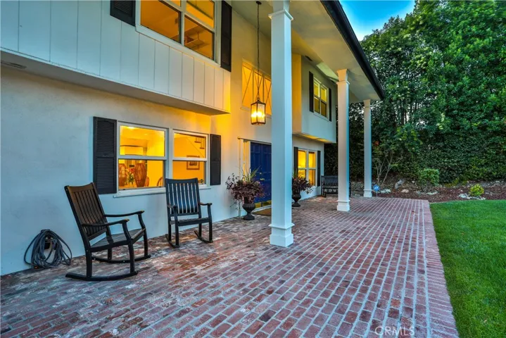 2117 Oxford, Claremont, California 91711