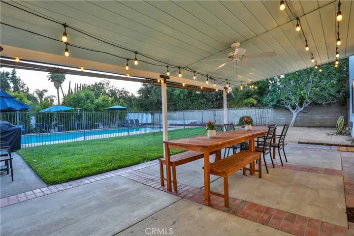 2117 Oxford, Claremont, California 91711