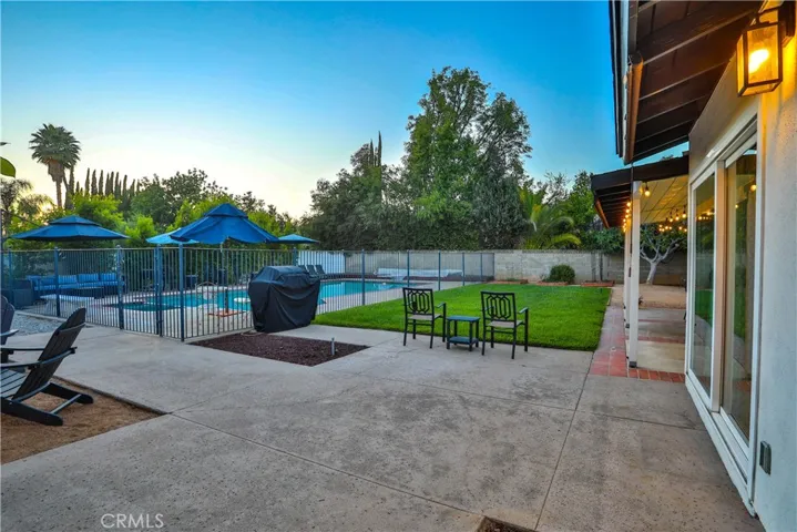 2117 Oxford, Claremont, California 91711