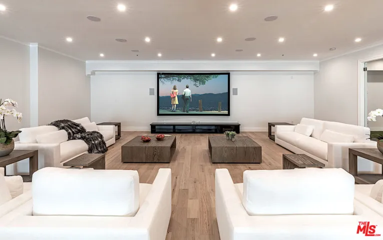 722 N Camden Drive, Beverly Hills, California 90210