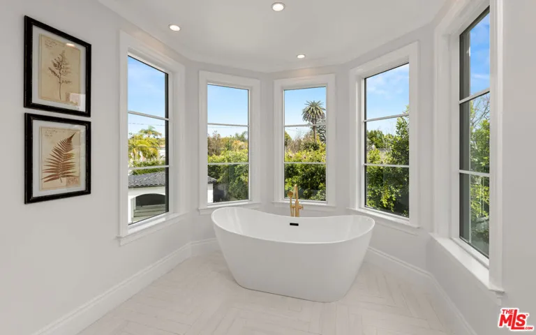 722 N Camden Drive, Beverly Hills, California 90210