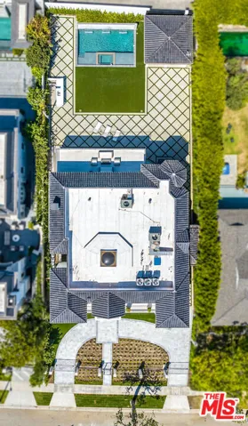 722 N Camden Drive, Beverly Hills, California 90210