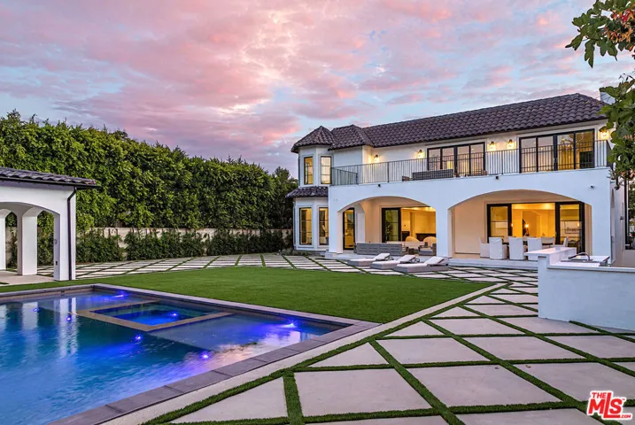 722 N Camden Drive, Beverly Hills, California 90210
