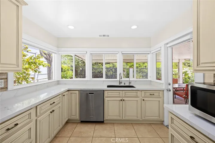 23834 Sunset Crossing, Diamond Bar, California 91765