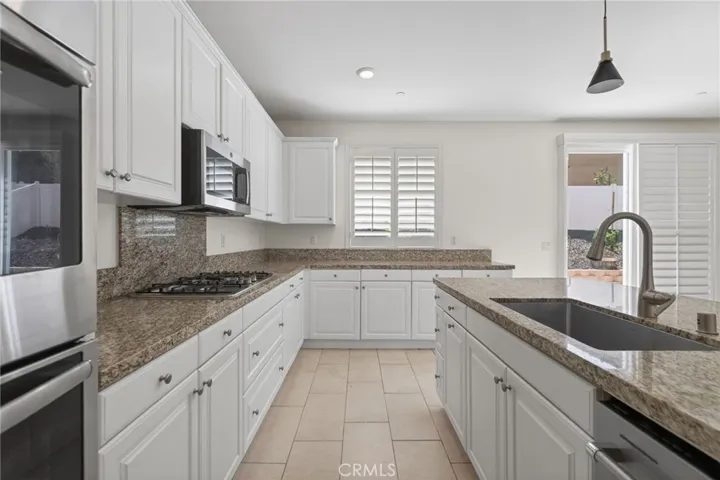 19435 Fortunello Avenue, Riverside, California 92508