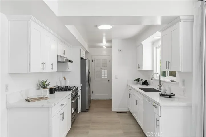 448 E Sandra Avenue, Arcadia, California 91006