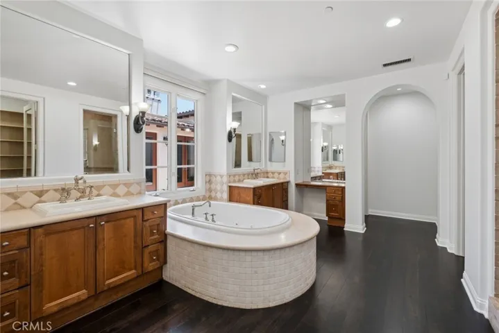 45 Prairie Grass, Irvine, California 92603