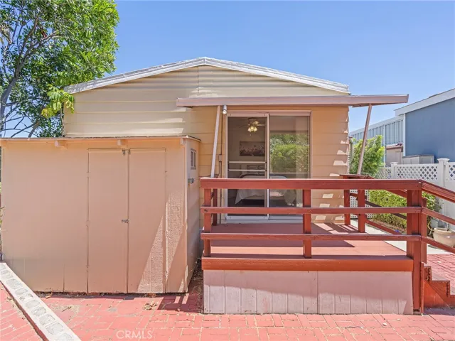 Backyard shed #2, balcony