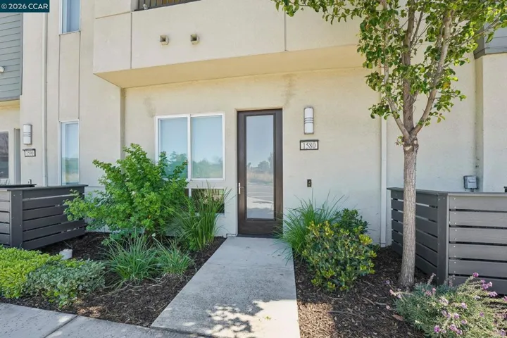 1580 Wright Ave, Richmond, California 94804
