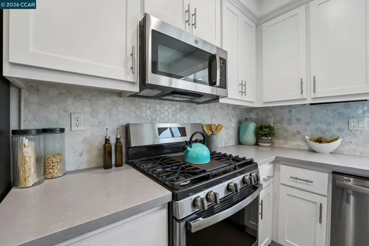 1580 Wright Ave, Richmond, California 94804