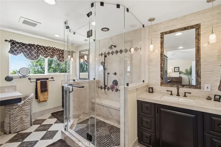 28491 La Falda, Laguna Niguel, California 92677