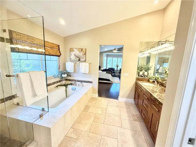 22661 Teakwood, Mission Viejo, California 92692
