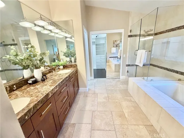 22661 Teakwood, Mission Viejo, California 92692