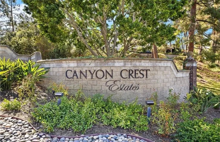 22661 Teakwood, Mission Viejo, California 92692