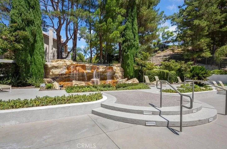 22661 Teakwood, Mission Viejo, California 92692
