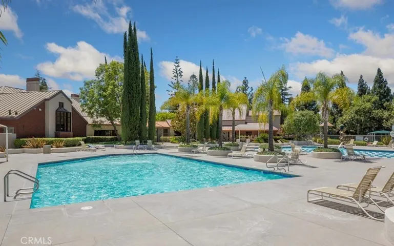 22661 Teakwood, Mission Viejo, California 92692