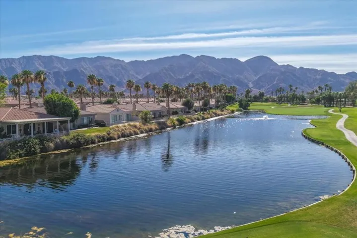 31-Duna La Quinta Community (6)