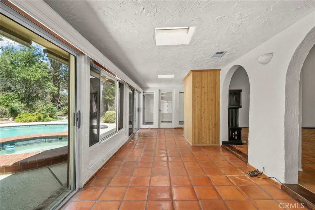 Sunroom/Enclosed patio