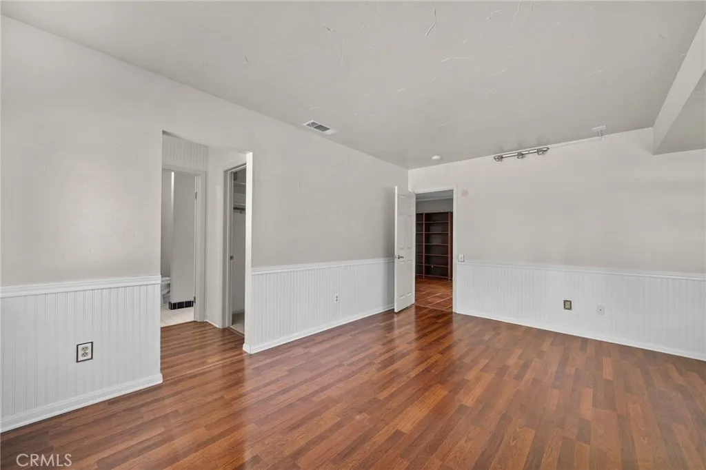 bedroom of guest suite