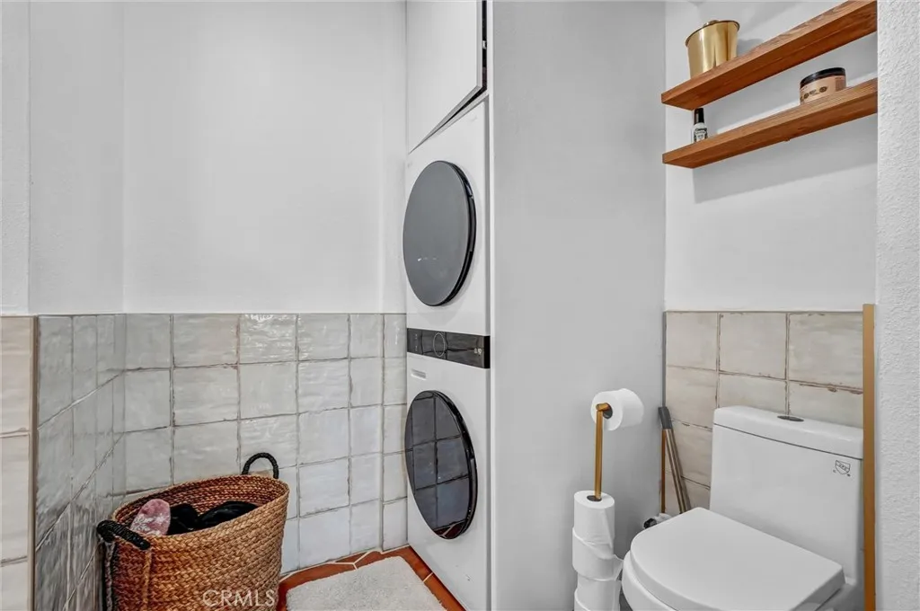 Master Bathroom upstairs