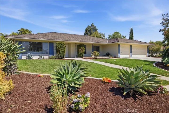 537 Redlands, Claremont, California 91711