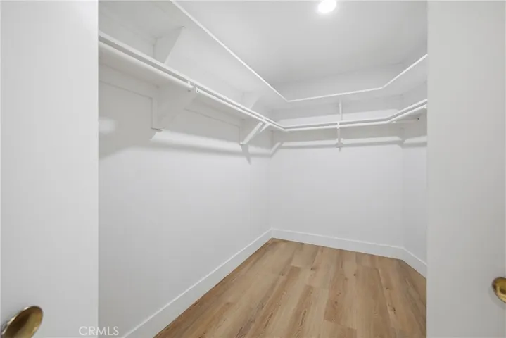 537 Redlands, Claremont, California 91711