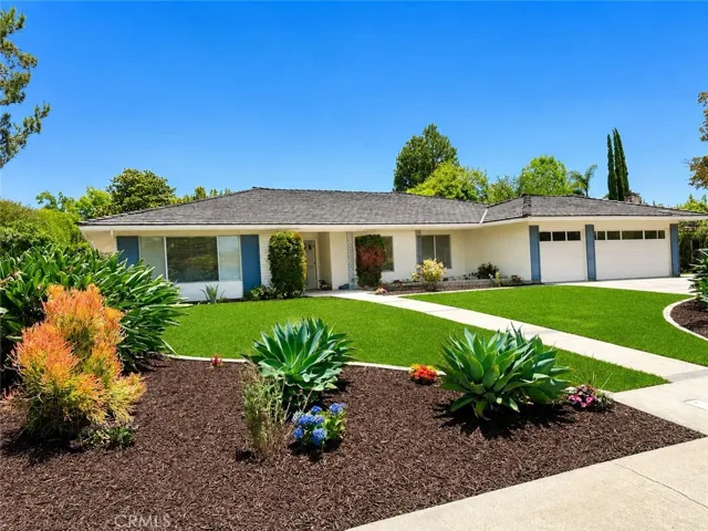 537 Redlands, Claremont, California 91711