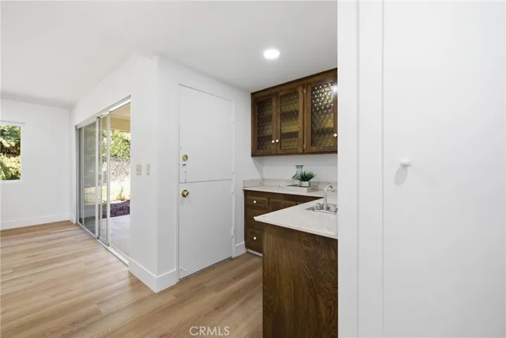 537 Redlands, Claremont, California 91711