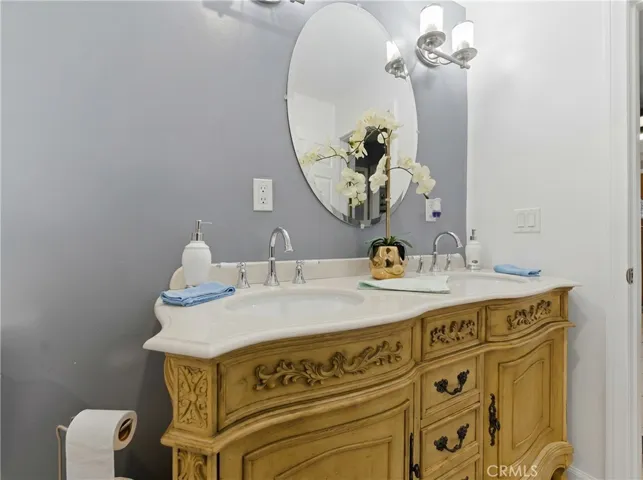 22418 Neptune Avenue, Carson, California 90745