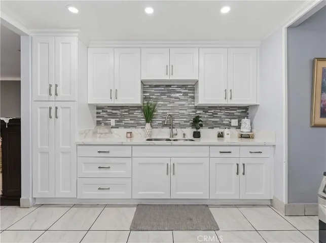 22418 Neptune Avenue, Carson, California 90745
